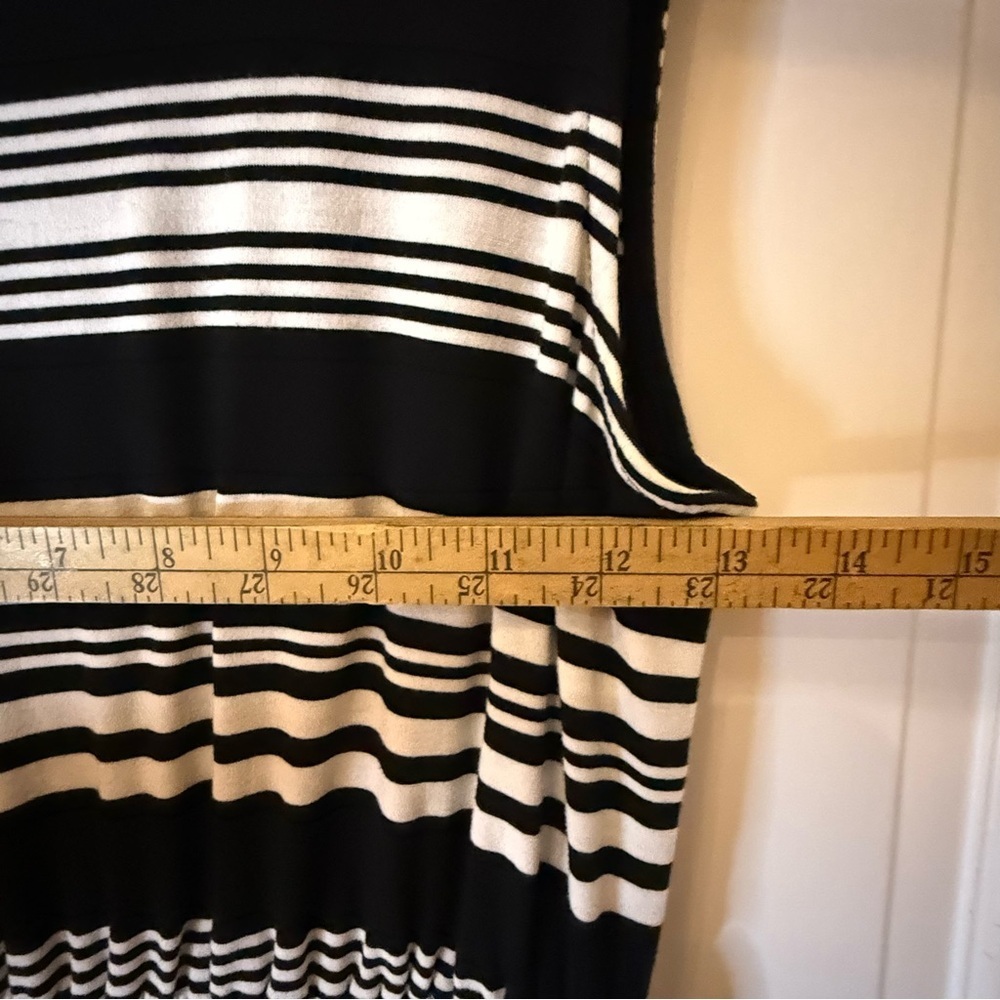 Apt. 9 Black and White Asymmetrical Fit and Flare Dress - Picture 6 of 11